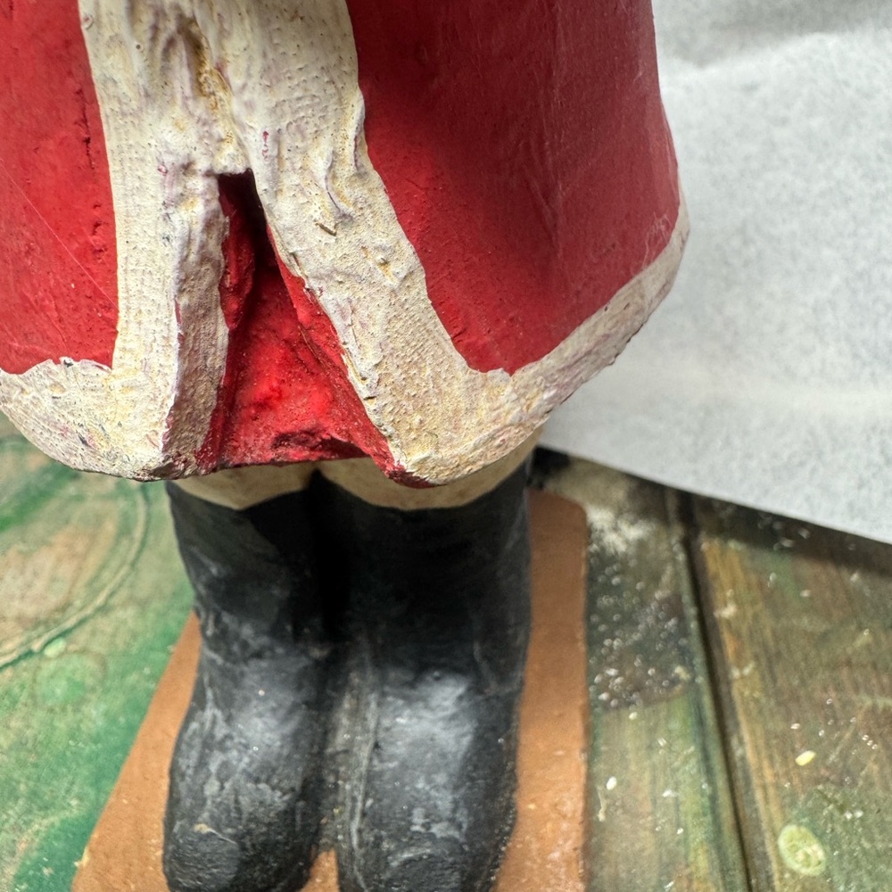 VINTAGE Santa Claus Figurine with Gifts Numbered & Signed Collectable - Picture 9 of 16